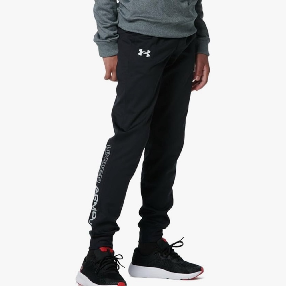 Under Armour Kids Black Joggers youth small